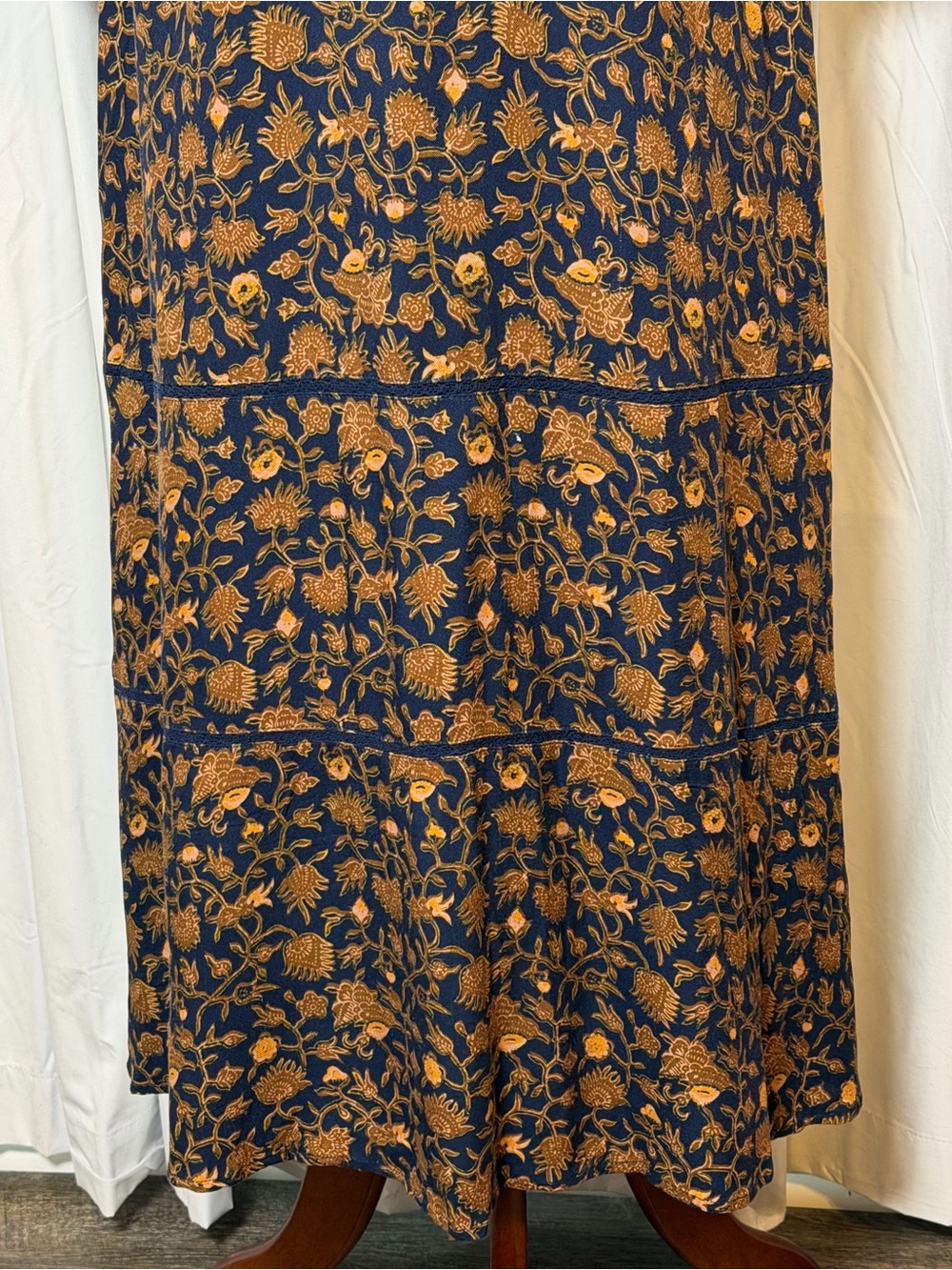Xirena Charly Goldenrod Floral Midi Dress NWT XS Boho Long Sleeve - Picture 7 of 16
